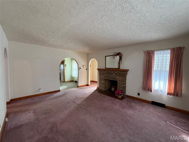 241 Arbor Drive, Alton, IL 62002