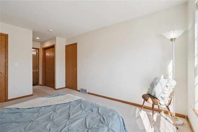 1426 Crossings Court NE, Cedar Rapids, IA 52402