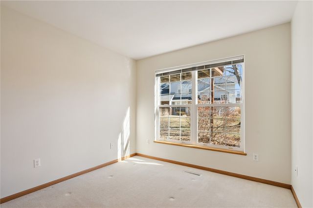 1426 Crossings Court NE, Cedar Rapids, IA 52402