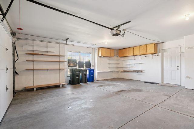 1426 Crossings Court NE, Cedar Rapids, IA 52402