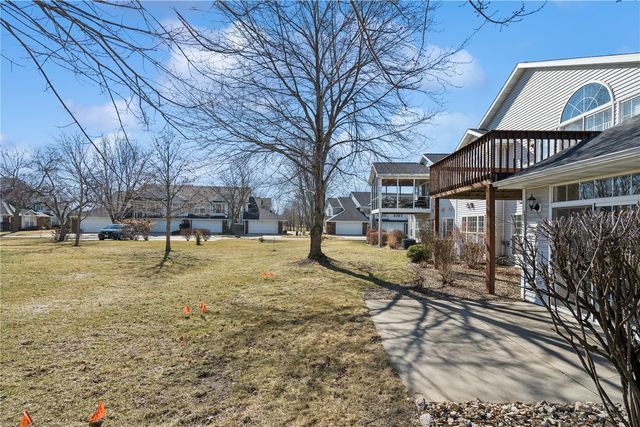 1426 Crossings Court NE, Cedar Rapids, IA 52402