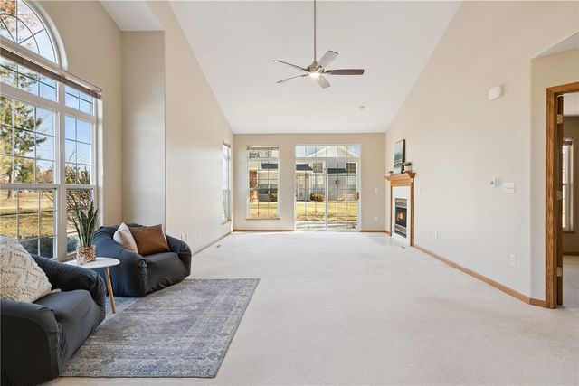 1426 Crossings Court NE, Cedar Rapids, IA 52402