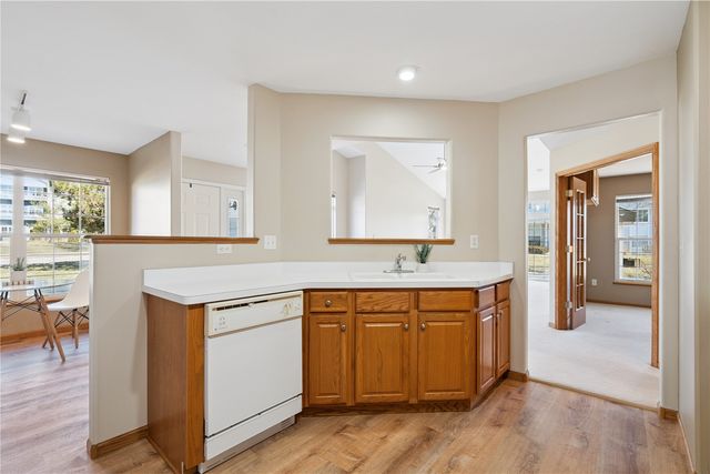 1426 Crossings Court NE, Cedar Rapids, IA 52402