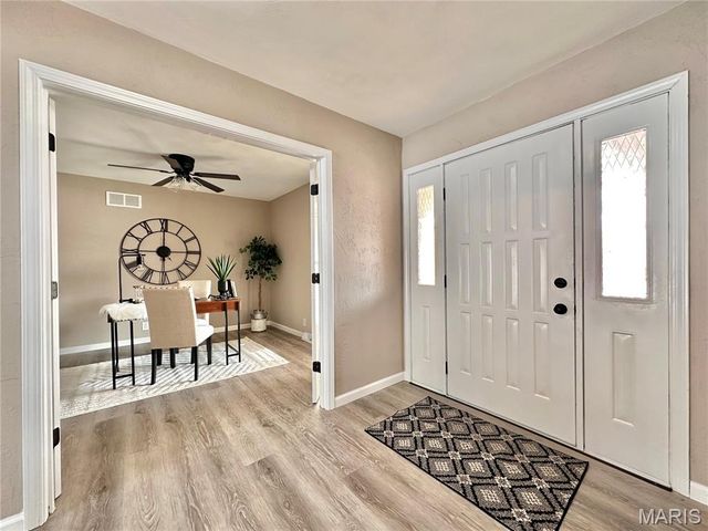 2033 Mapleleaf Drive, Collinsville, IL 62234