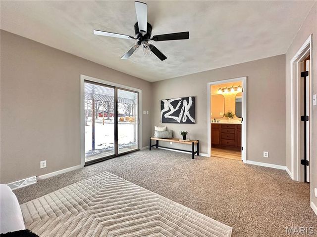 2033 Mapleleaf Drive, Collinsville, IL 62234