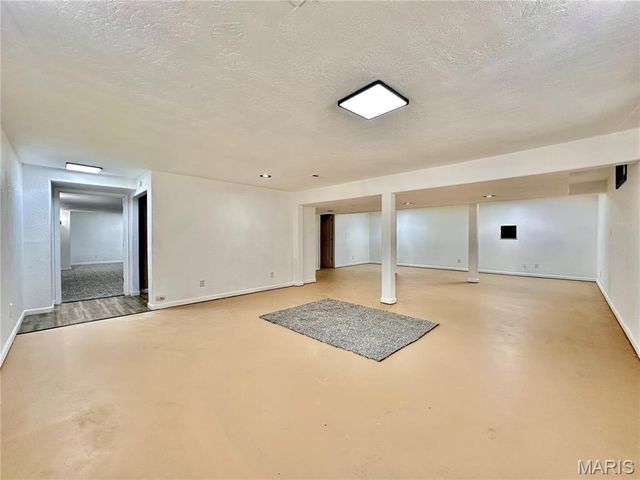 2033 Mapleleaf Drive, Collinsville, IL 62234