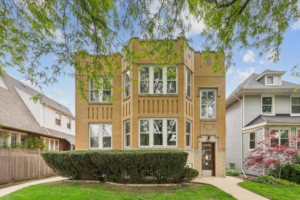 3651 N Kedvale Avenue 2B, Chicago, IL 60641