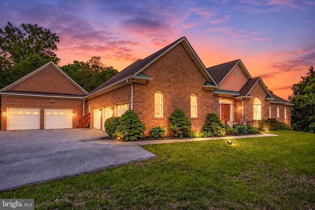 12601 TRIBUNAL LN, Potomac, MD 20854