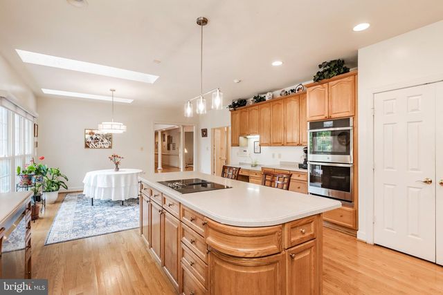 12601 TRIBUNAL LN, Potomac, MD 20854