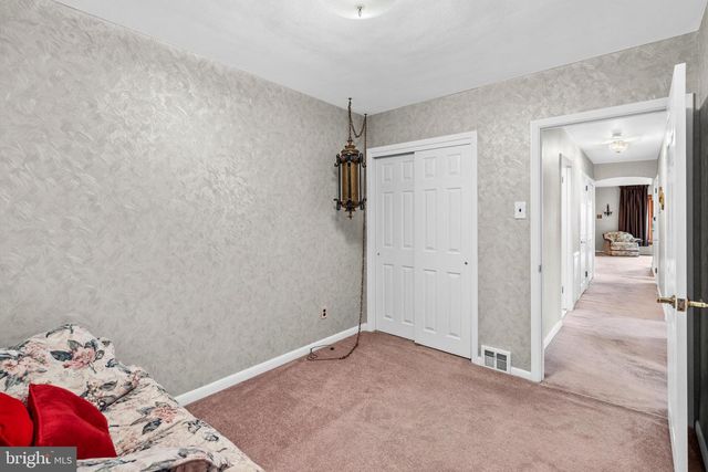 3806 KAREN ST, Philadelphia, PA 19114