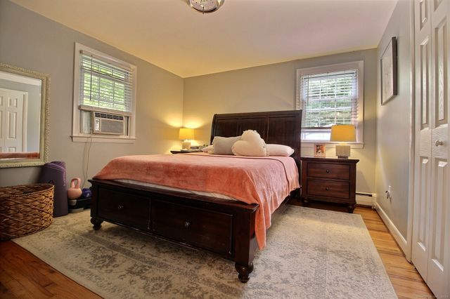 36 Pinecrest Road, North Stonington, CT 06359