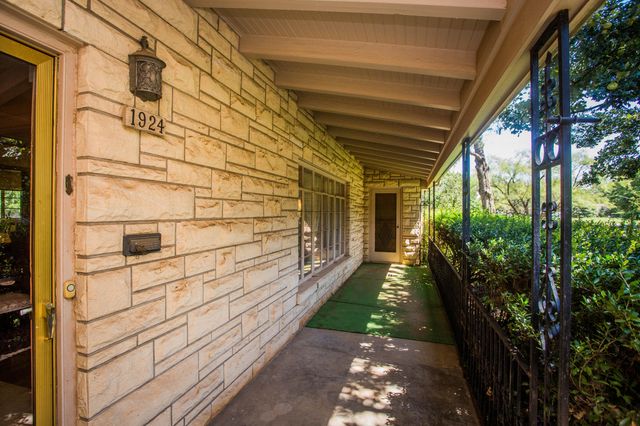 1924 31st Street, Lubbock, TX 79411