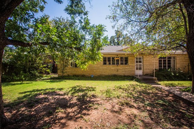 1924 31st Street, Lubbock, TX 79411