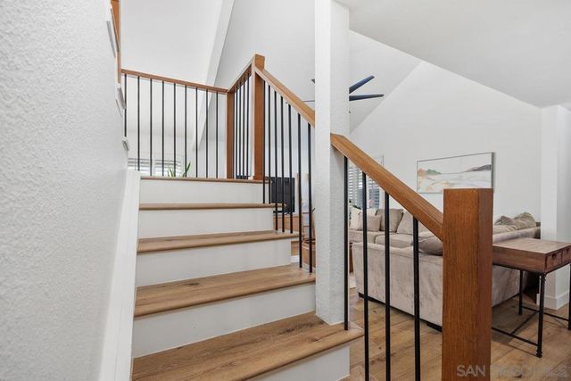 2216 Recodo Ct, Carlsbad, CA 92009