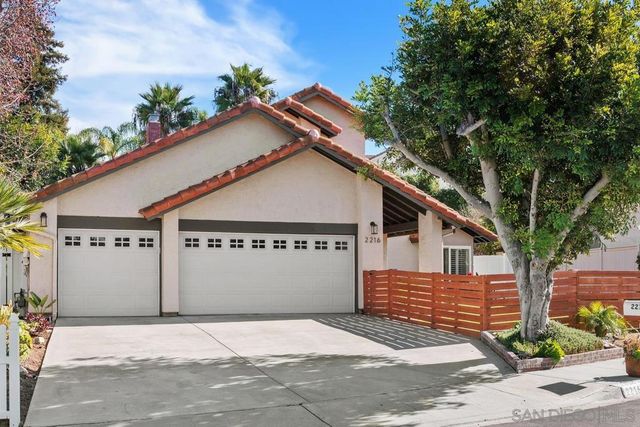 2216 Recodo Ct, Carlsbad, CA 92009