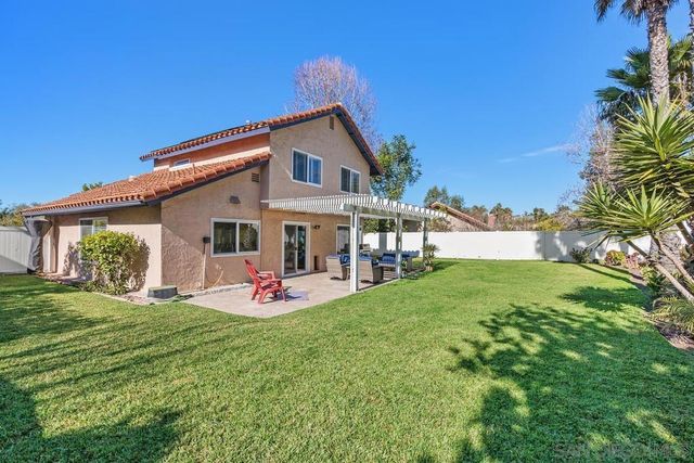 2216 Recodo Ct, Carlsbad, CA 92009