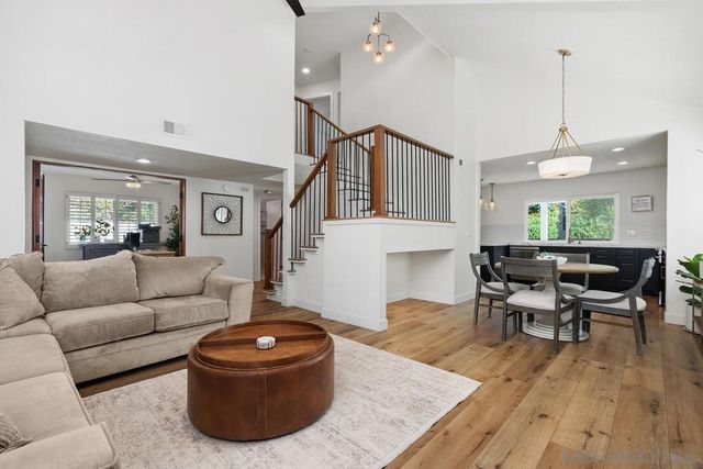 2216 Recodo Ct, Carlsbad, CA 92009