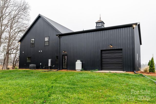 1040 Third Creek Church Road, Cleveland, NC 27013