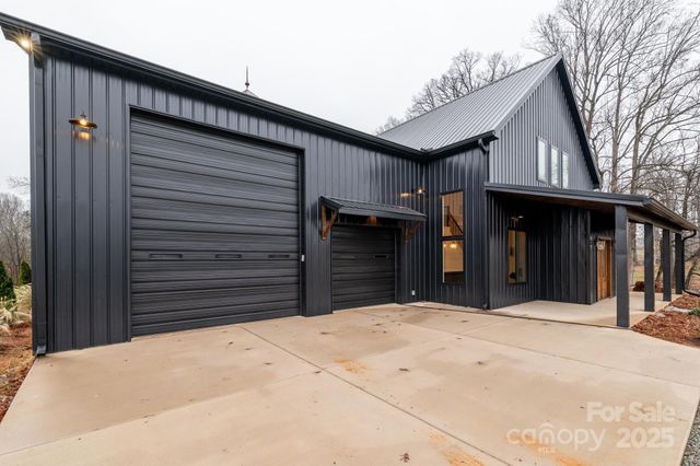 1040 Third Creek Church Road, Cleveland, NC 27013