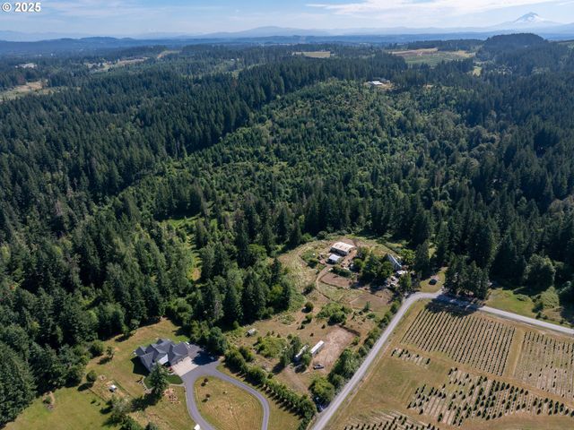 Bogynski Rd, Oregon City, OR 97045