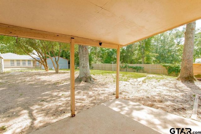 855 Avenue A, Canton, TX 75103