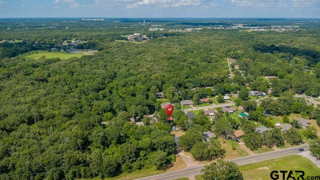 855 Avenue A, Canton, TX 75103