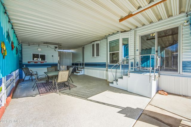 102 E BARREL CACTUS Lane, Florence, AZ 85132