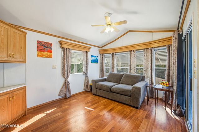 102 E BARREL CACTUS Lane, Florence, AZ 85132