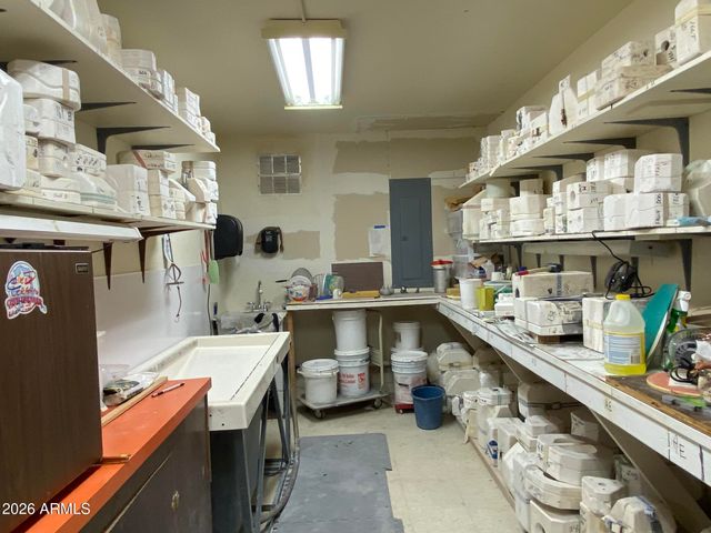 102 E BARREL CACTUS Lane, Florence, AZ 85132