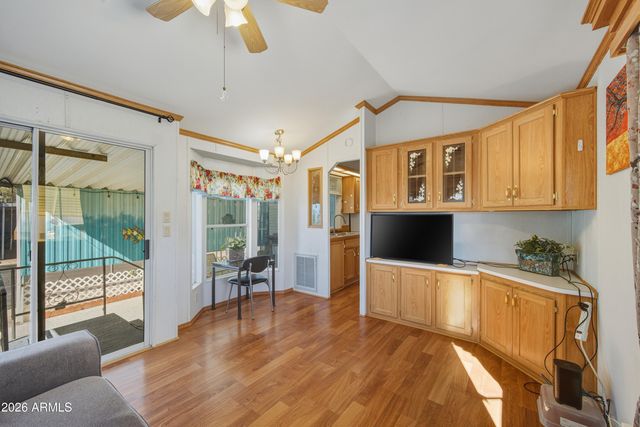 102 E BARREL CACTUS Lane, Florence, AZ 85132