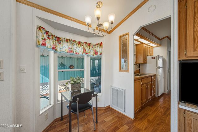 102 E BARREL CACTUS Lane, Florence, AZ 85132