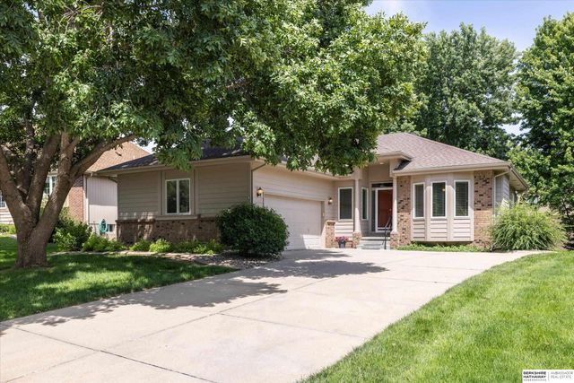 4715 N 134th Avenue, Omaha, NE 68164