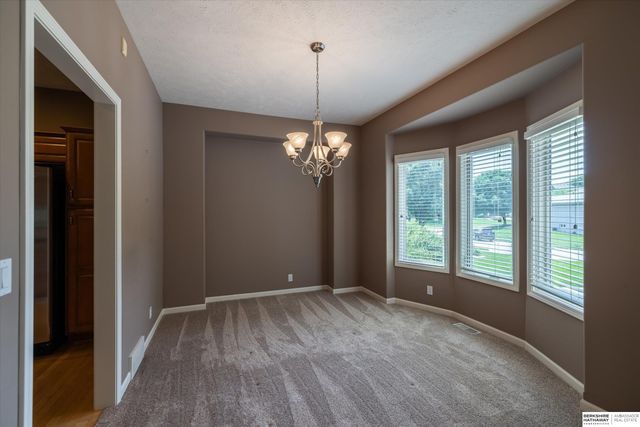 4715 N 134th Avenue, Omaha, NE 68164