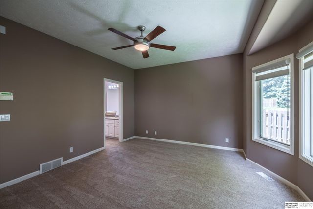 4715 N 134th Avenue, Omaha, NE 68164