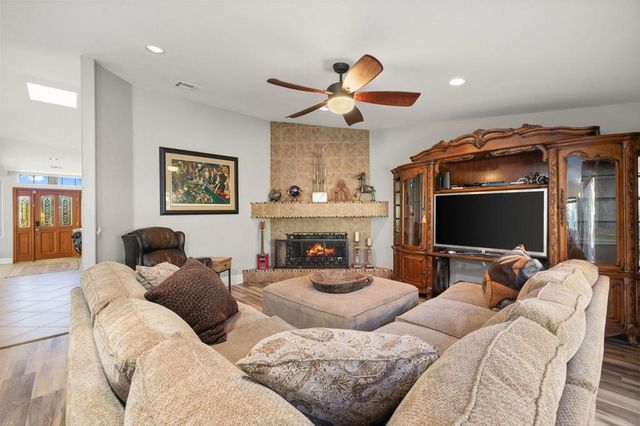 51425 Calle Quito, La Quinta, CA 92253