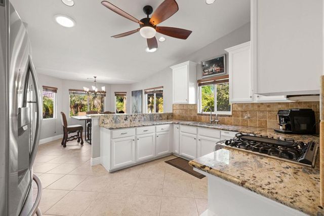 51425 Calle Quito, La Quinta, CA 92253