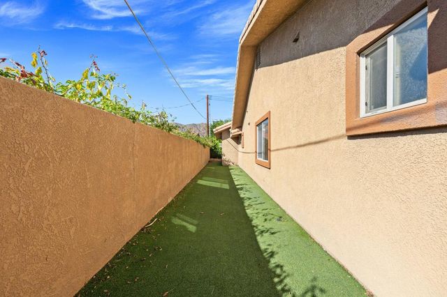 51425 Calle Quito, La Quinta, CA 92253