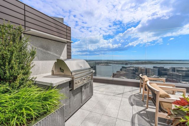 682 Atlantic Ave 4905, Boston, MA 02111