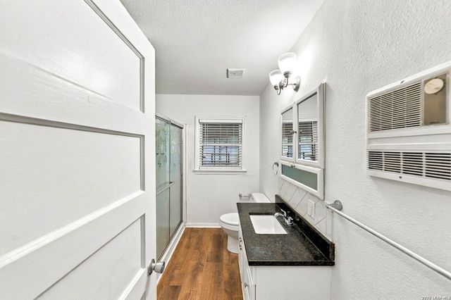 2451 W HUISACHE AVE, San Antonio, TX 78228
