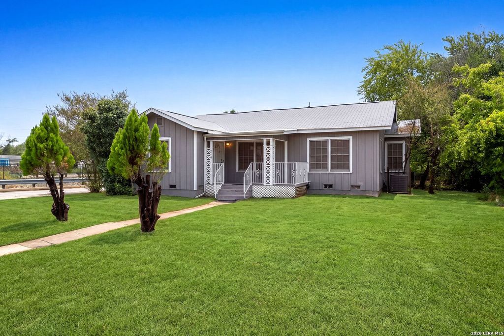 2451 W HUISACHE AVE, San Antonio, TX 78228
