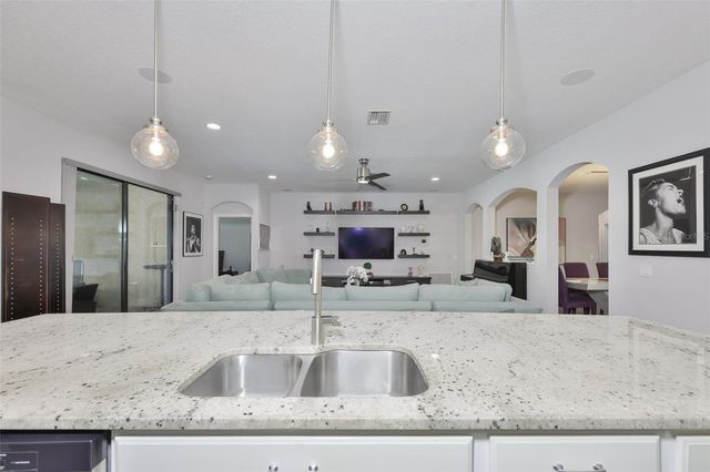 11014 BRAHMAN RANCH CIRCLE, Riverview, FL 33578