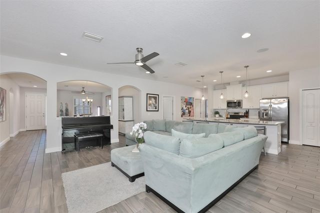 11014 BRAHMAN RANCH CIRCLE, Riverview, FL 33578