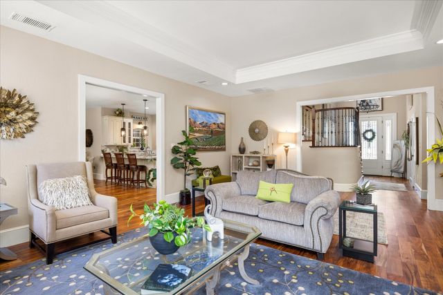 10020 Flight Plan Drive, Granbury, TX 76049