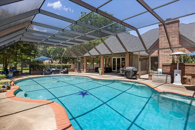 10020 Flight Plan Drive, Granbury, TX 76049