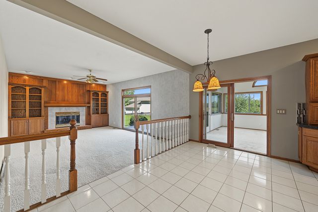 1025 NE Fountain View Court, Ankeny, IA 50021