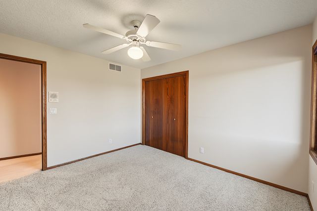 1025 NE Fountain View Court, Ankeny, IA 50021