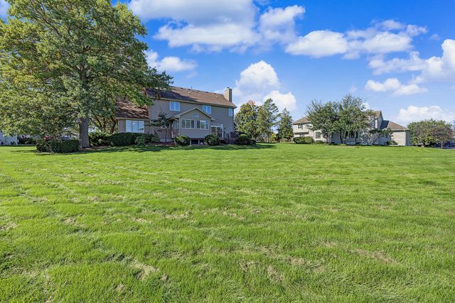 1025 NE Fountain View Court, Ankeny, IA 50021