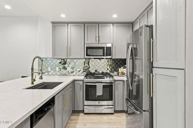 1218 Vista Heights Court, Thousand Oaks, CA 91320