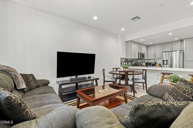 1218 Vista Heights Court, Thousand Oaks, CA 91320