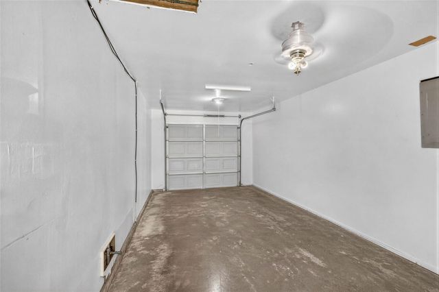 13919 Santa Teresa Road, Houston, TX 77045